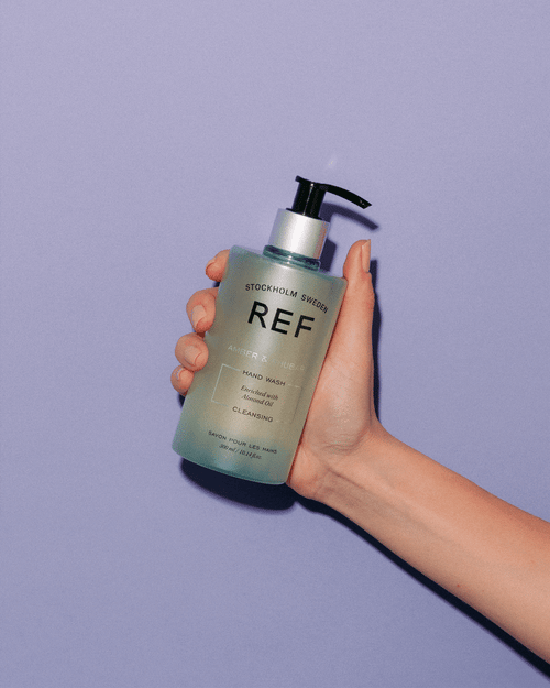 Hand_Wash_Peach_300ml_05